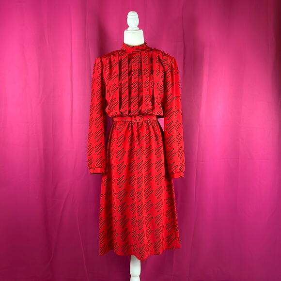Vintage Dresses & Skirts - Vintage Kenny Classics belted red and black patterned secretary dress, s-med